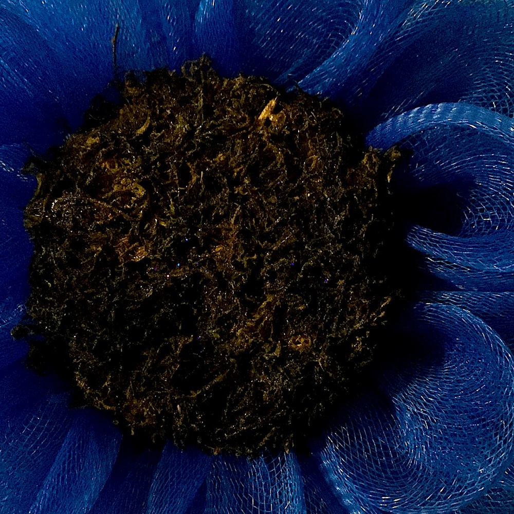 A beautiful blue mesh winter flower wreath. - Picture 2 of 7
